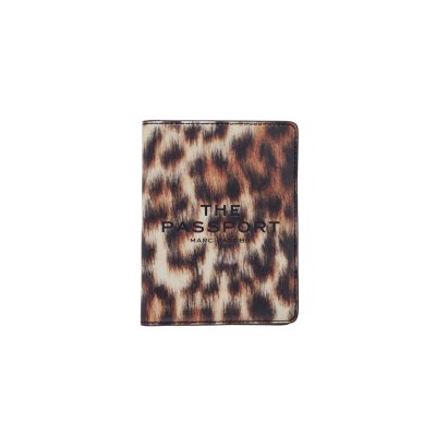 THE LEATHER PASSPORT CASE IN LEOPARD